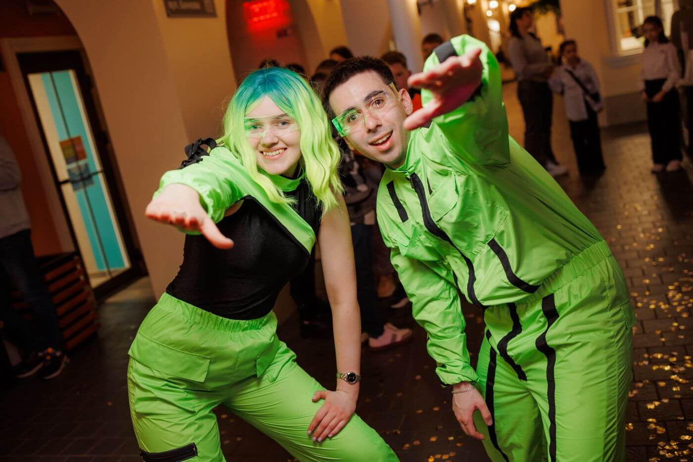 Неон та Крейзі на дні народження LEOLAND!