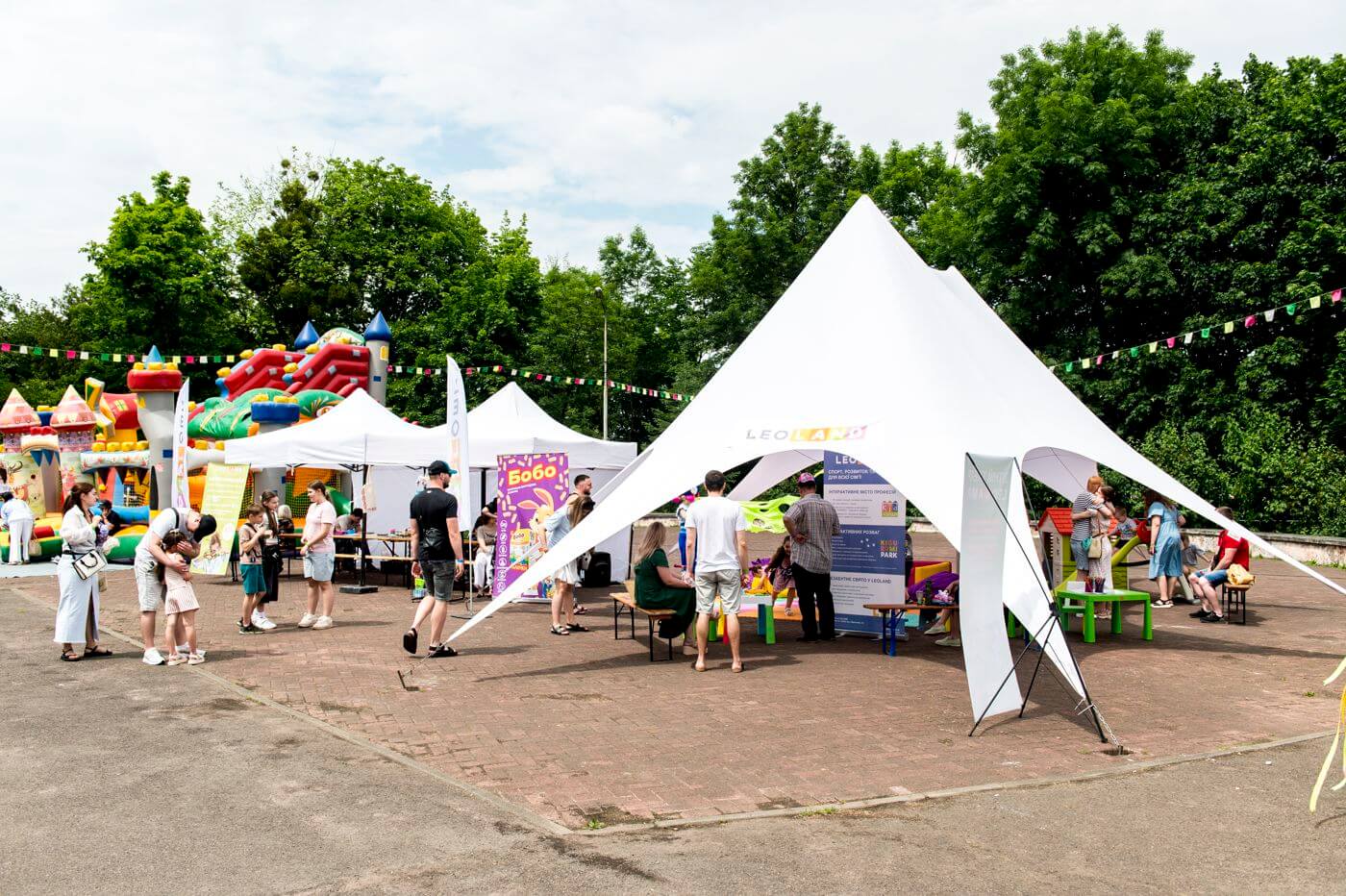 Фестиваль Вуличної їжі 2025 дитяча зона розваги 1
