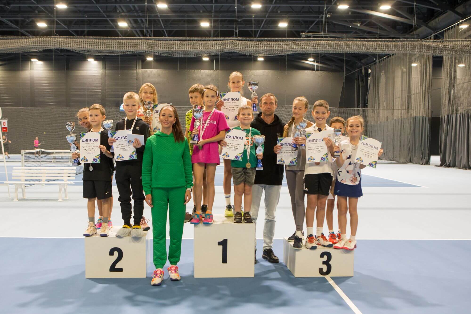 У клубі LEOSPORT із дітьми працюють сім кваліфікованих тренерів трьох категорій