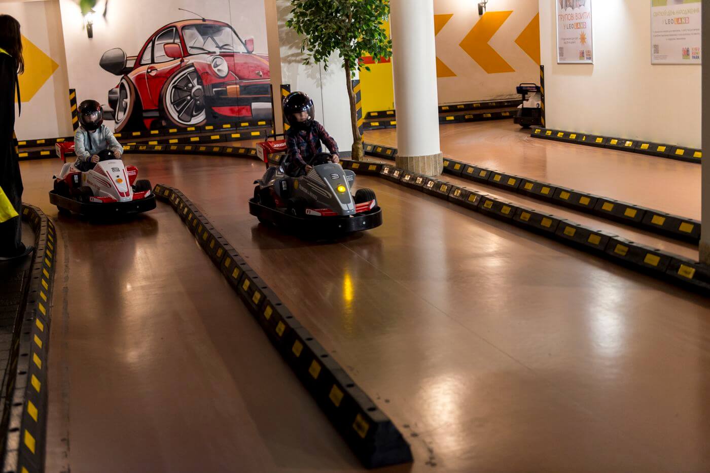 картинг у місті професій LEOLAND