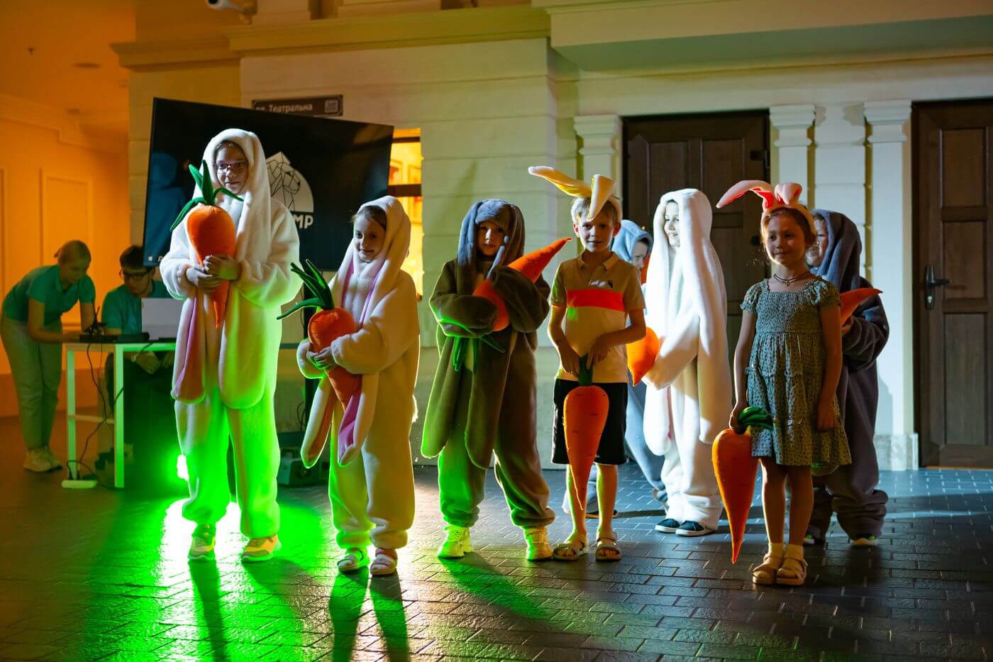 Провести свято LEOLAND