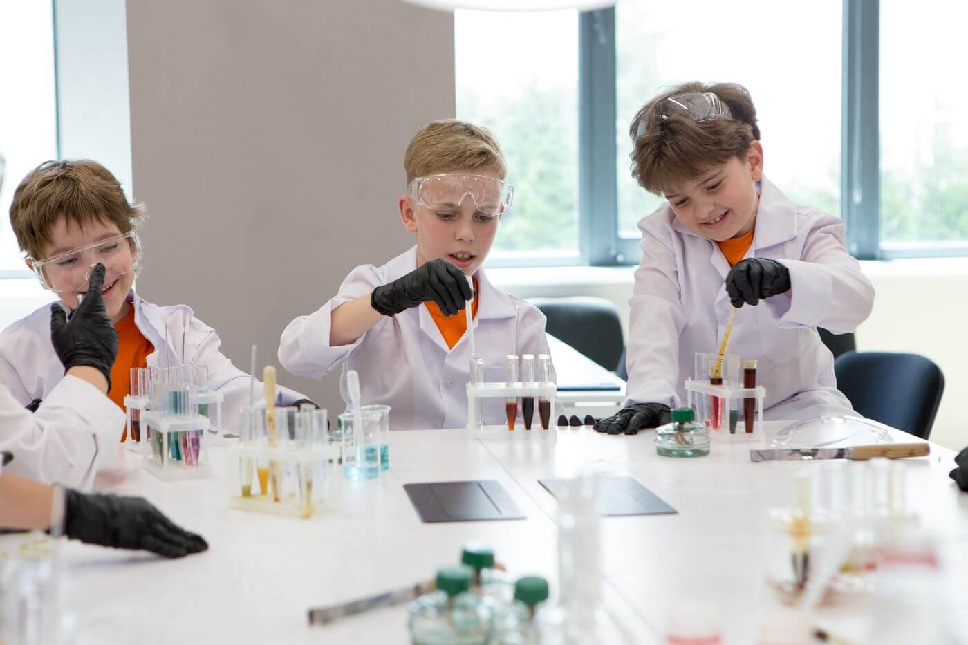 День відкритих дверей у UNI KIDS STEAM-просторі: знайомство з новими освітніми можливостями