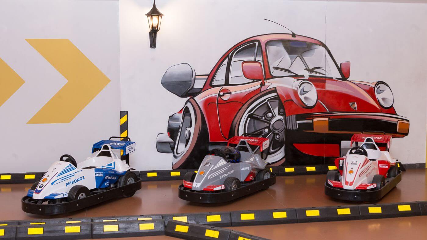 Картинг для дітей у Львові: захопливі заїзди та розваги