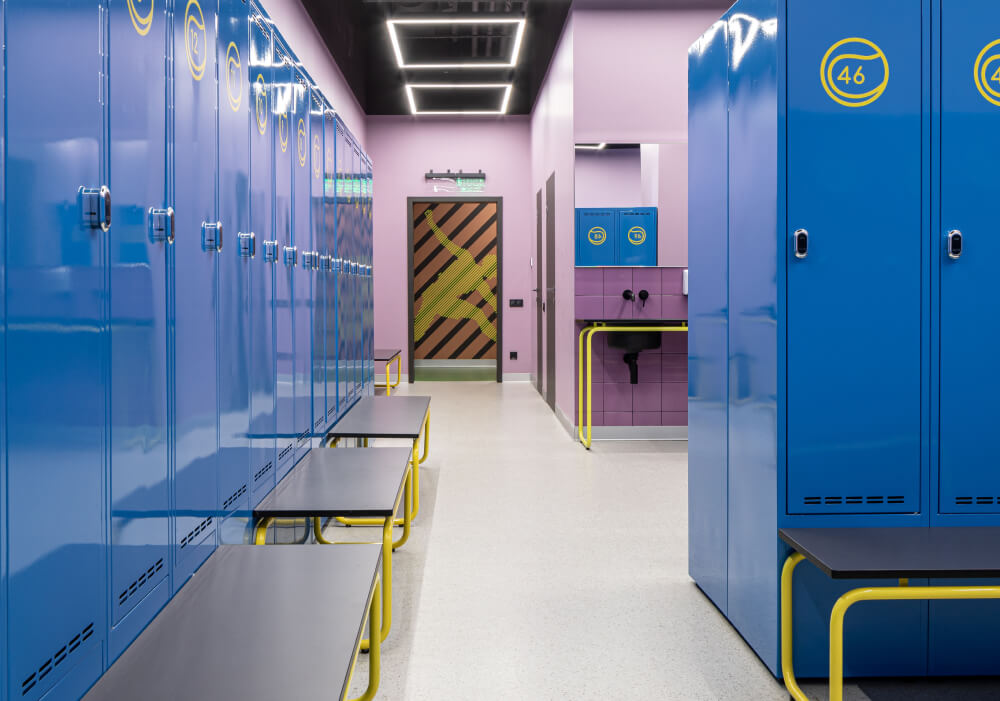 UNI FORCE Tennis Club 10