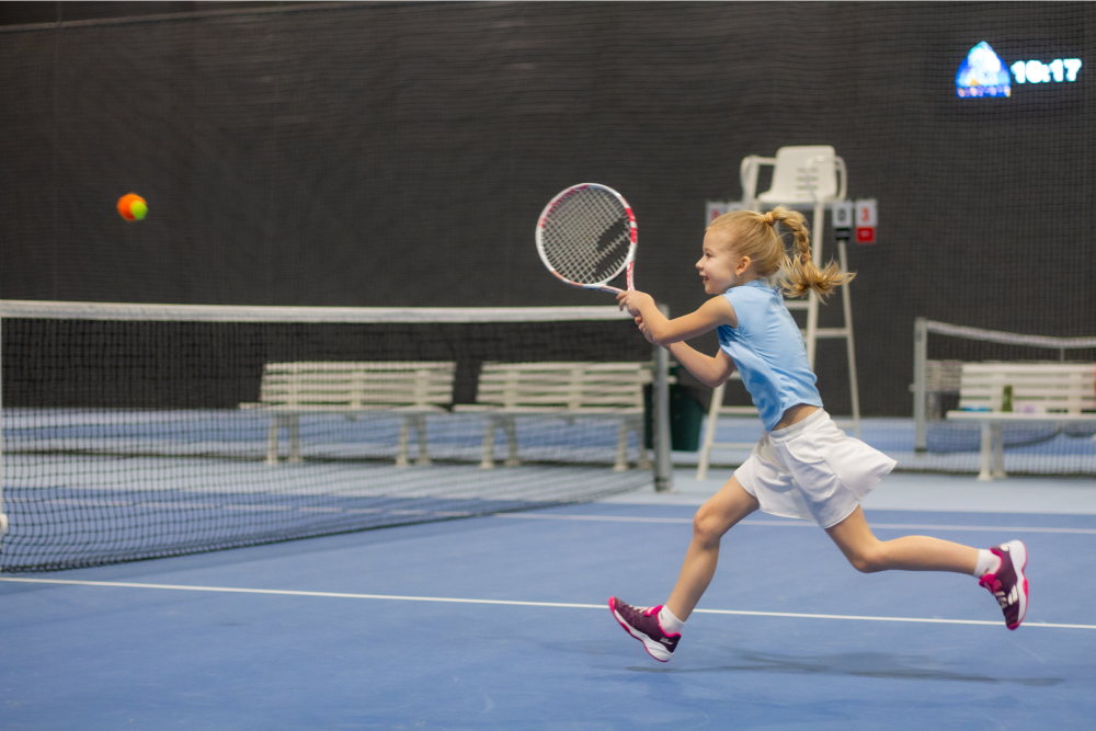 UNI FORCE Tennis Club 8